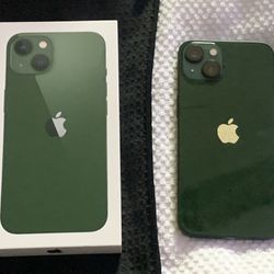 Excellent Condition iPhone 13 Green w/ Wireless Charger 