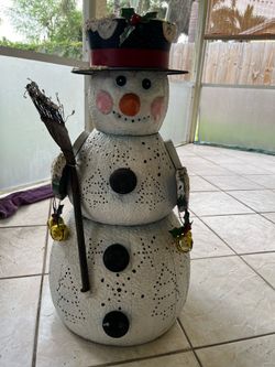 Inside Christmas decor