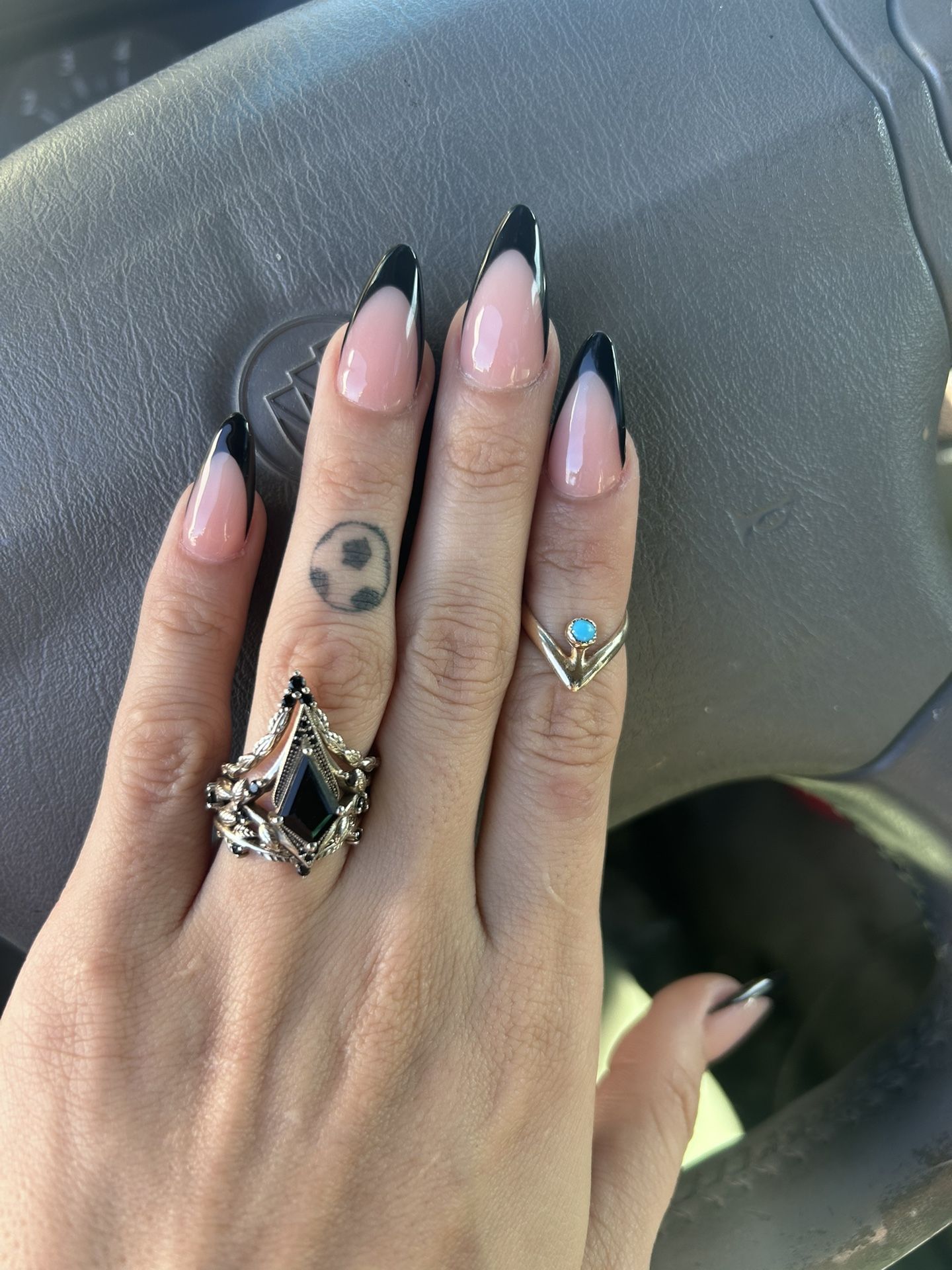 White Gold Onyx Ring