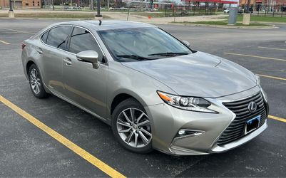 2016 Lexus ES 300h