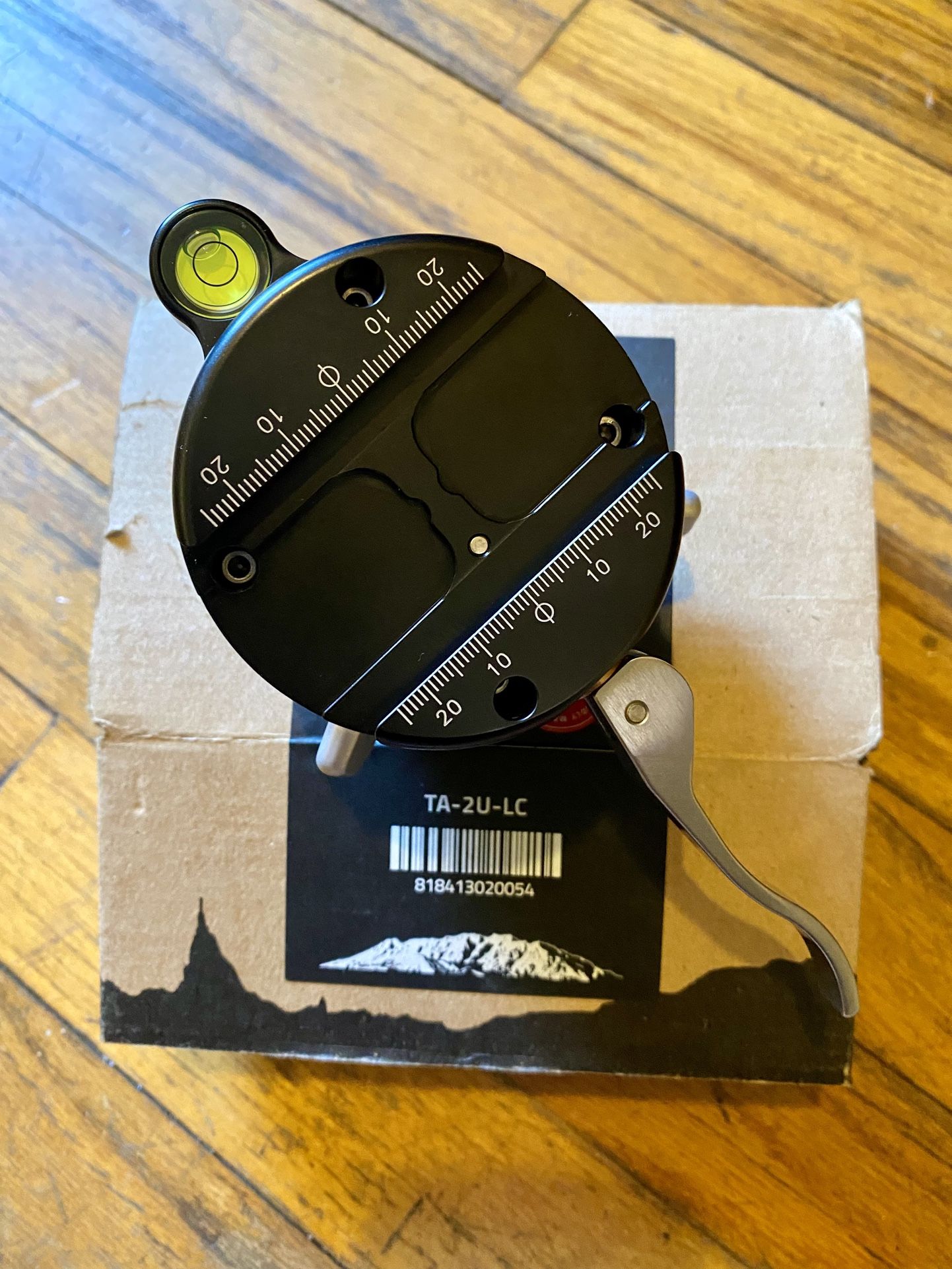 Really Right Stuff TA-2U Leveling Base with Lever-Release Clamp