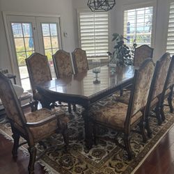 Dining room For Sale
