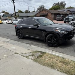 2016 Infiniti Qx70