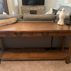 Pottery Barn Hyde Solid Wood 2-drawer console sofa entryway table