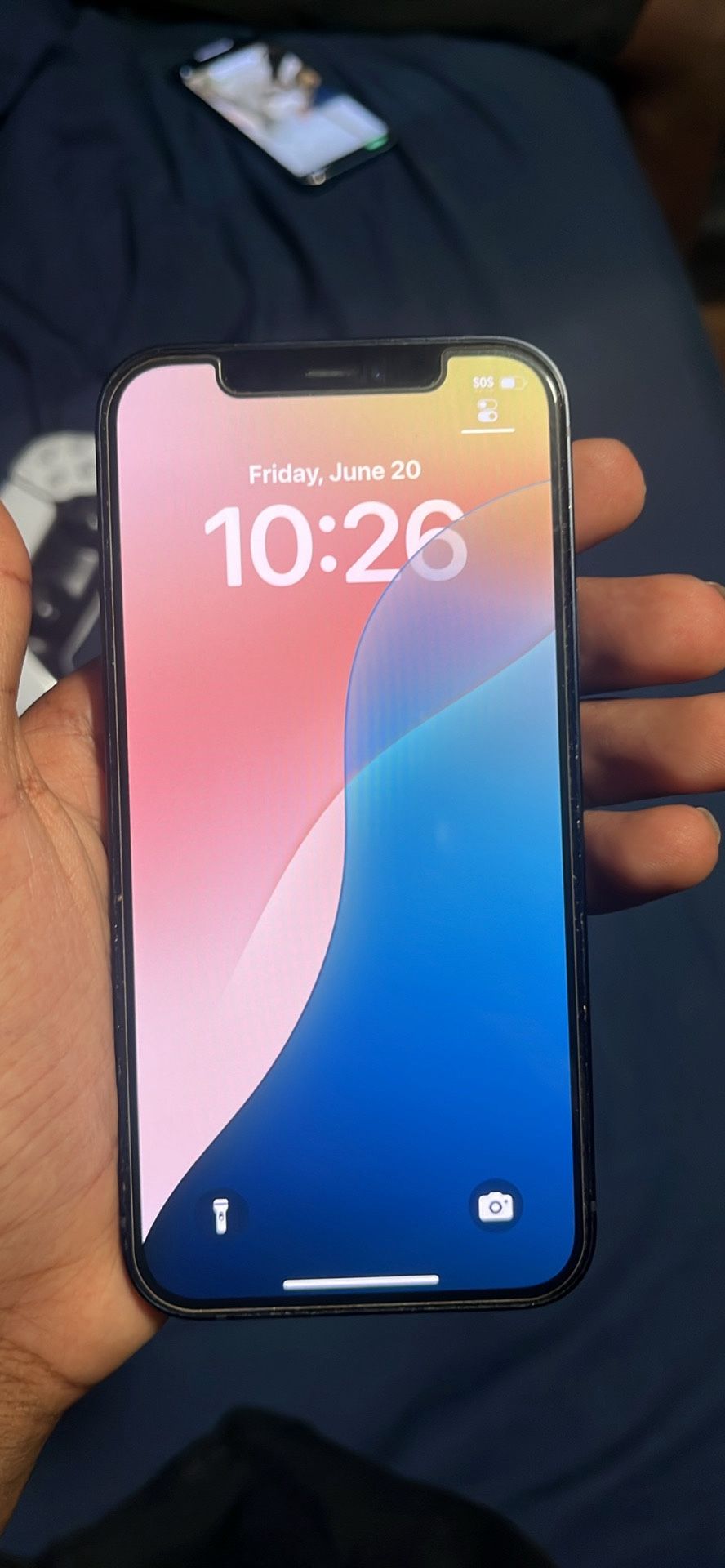 Iphone 12 225$ *unlocked*