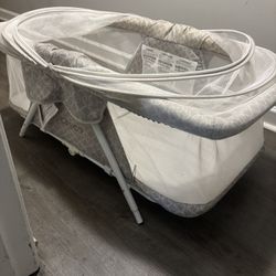Newborn Bassinet 