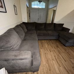 Grey Sectional Sofa 