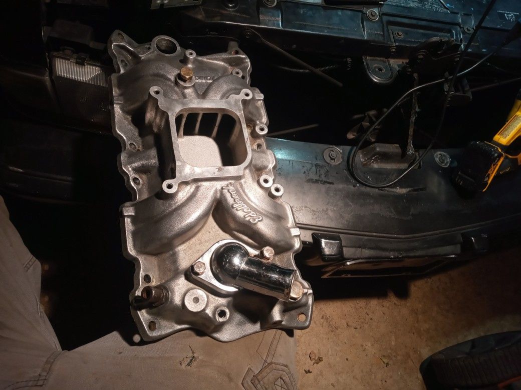 Intake Manifold Sbc