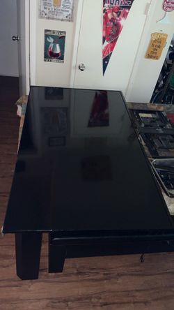 65inch Tv with Wall Mount