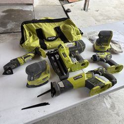 Ryobi Cordless Tool Set With Carrying Bag