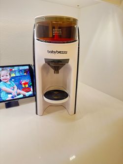 Baby Brezza Formula Pro Bottle Maker