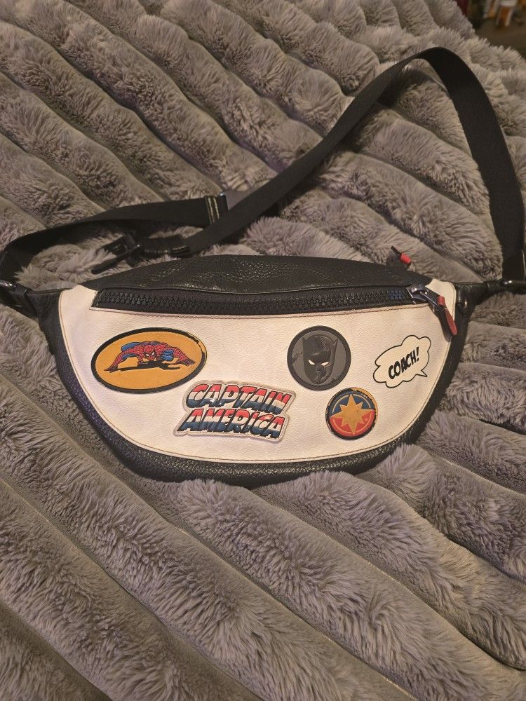 Coach │ Marvel Warren Belt Bag In Signature Canvas With Patches