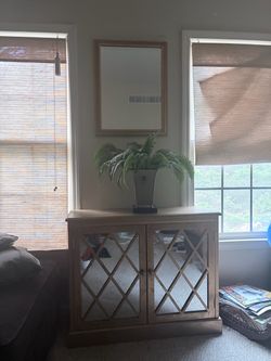 Mirror cabinet and mirror very beautiful