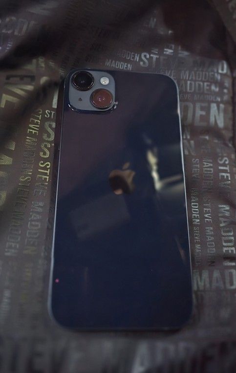 IPhone 14 Plus 128gb Unlocked Android Cellphone $335 Obo
