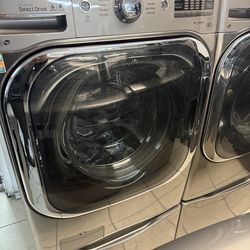 Lg washer and electric dryer set