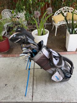 Cobra Fly XL Golf Clubs Set Plus More
