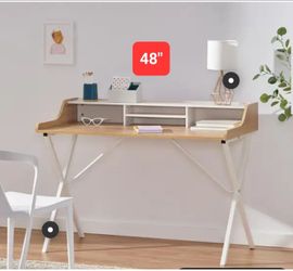 Brand new desk