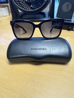 Banana Republic Black Sunglasses with Case and Cleaning Cloth
