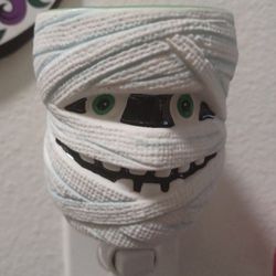 Mummy Wall Wax Warmer 