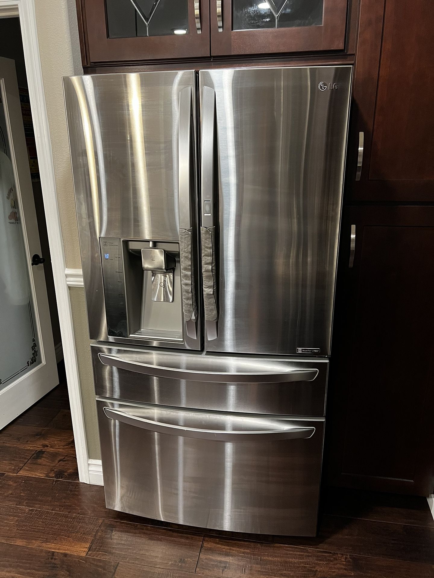 LG 36 Inch 4 Door French Door Refrigerator 29.7 cu ft