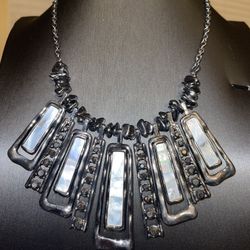 BRAND NEW - Costume Jewelry -  Silver Necklace w/ Mother of Pearl Pendants  - Short-Medium Length