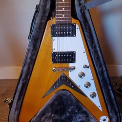 Epiphone Korina Flying V.