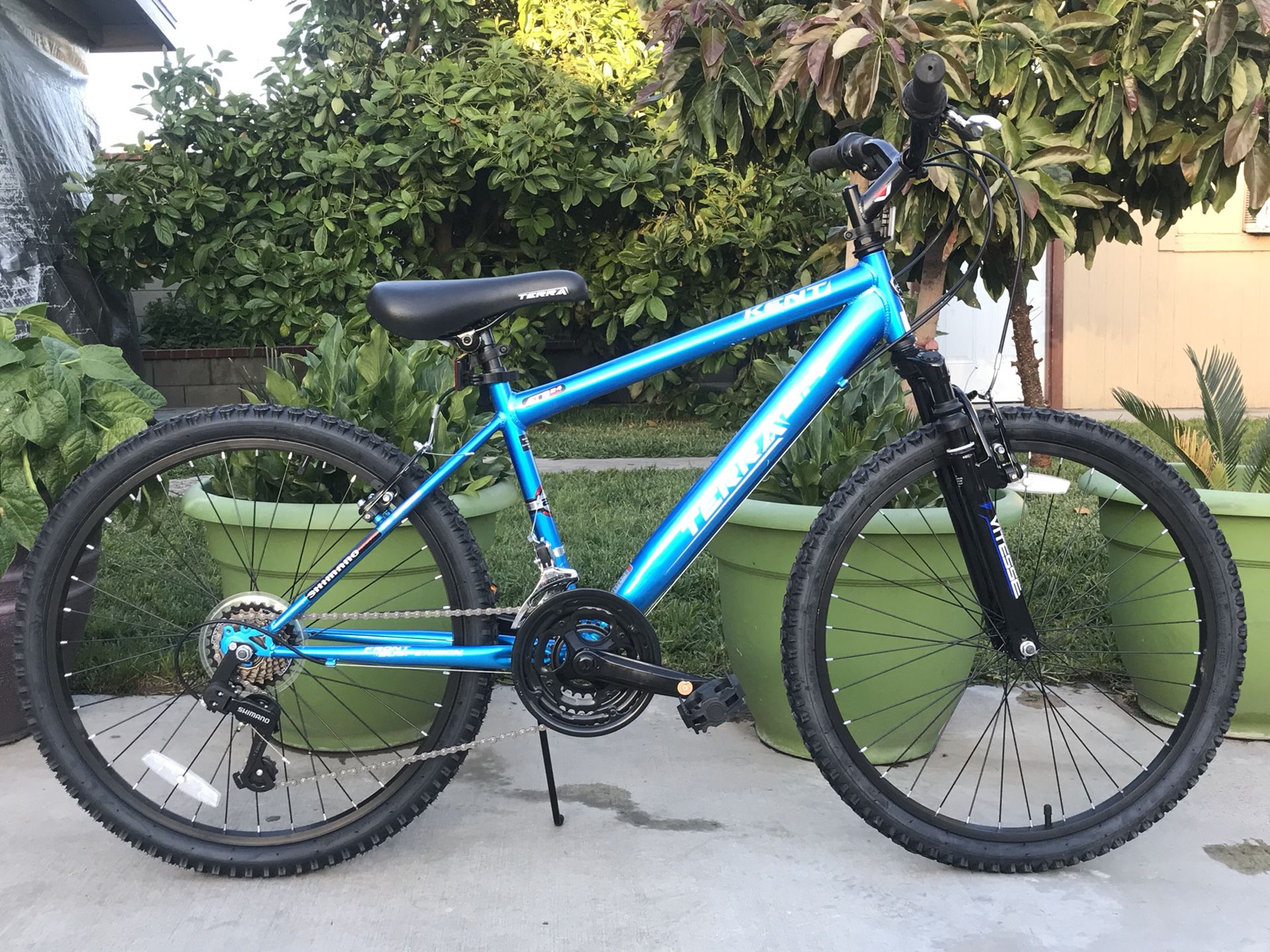 Kent Terra 2.4 24" Boys' Royal Blue for Sale in Covina, CA OfferUp