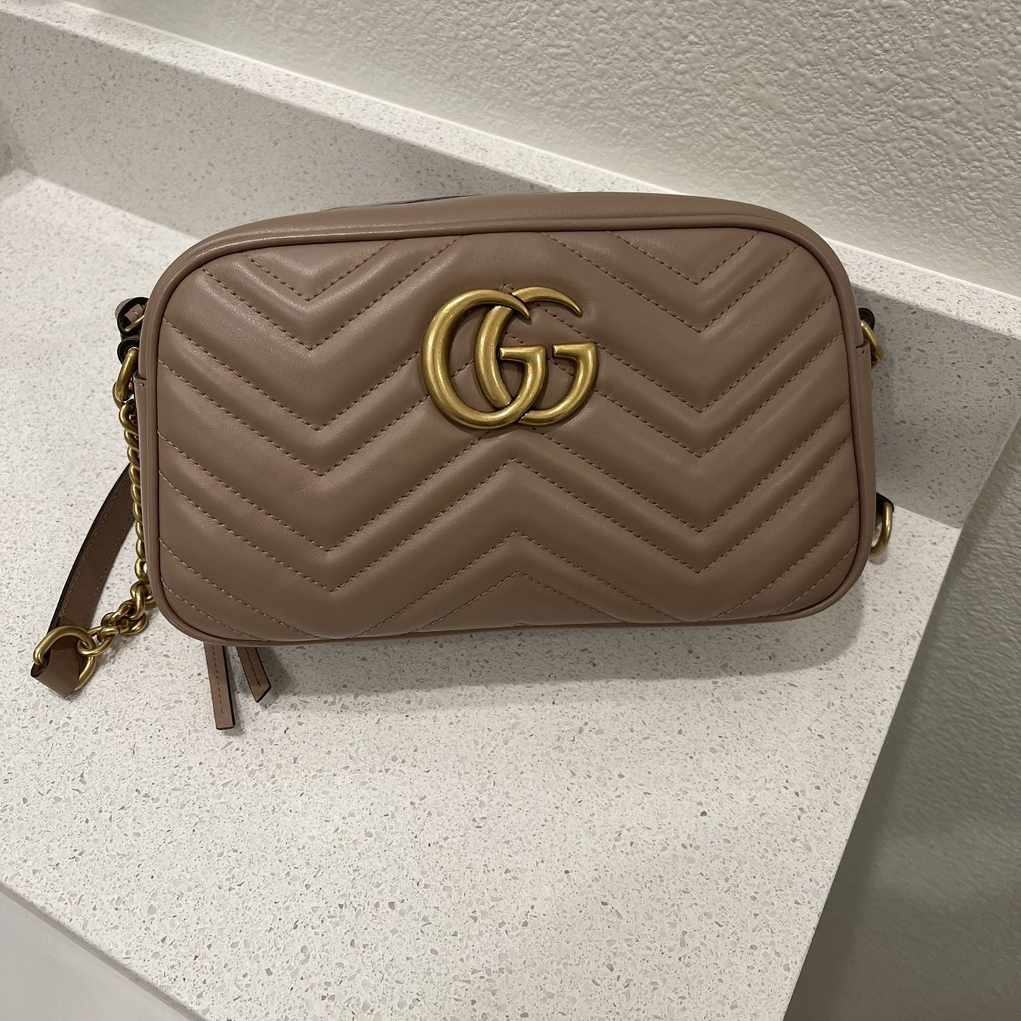 GUCCI - GG MARMONT LEATHER SUPER MINI BAG for Sale in San Diego, CA -  OfferUp