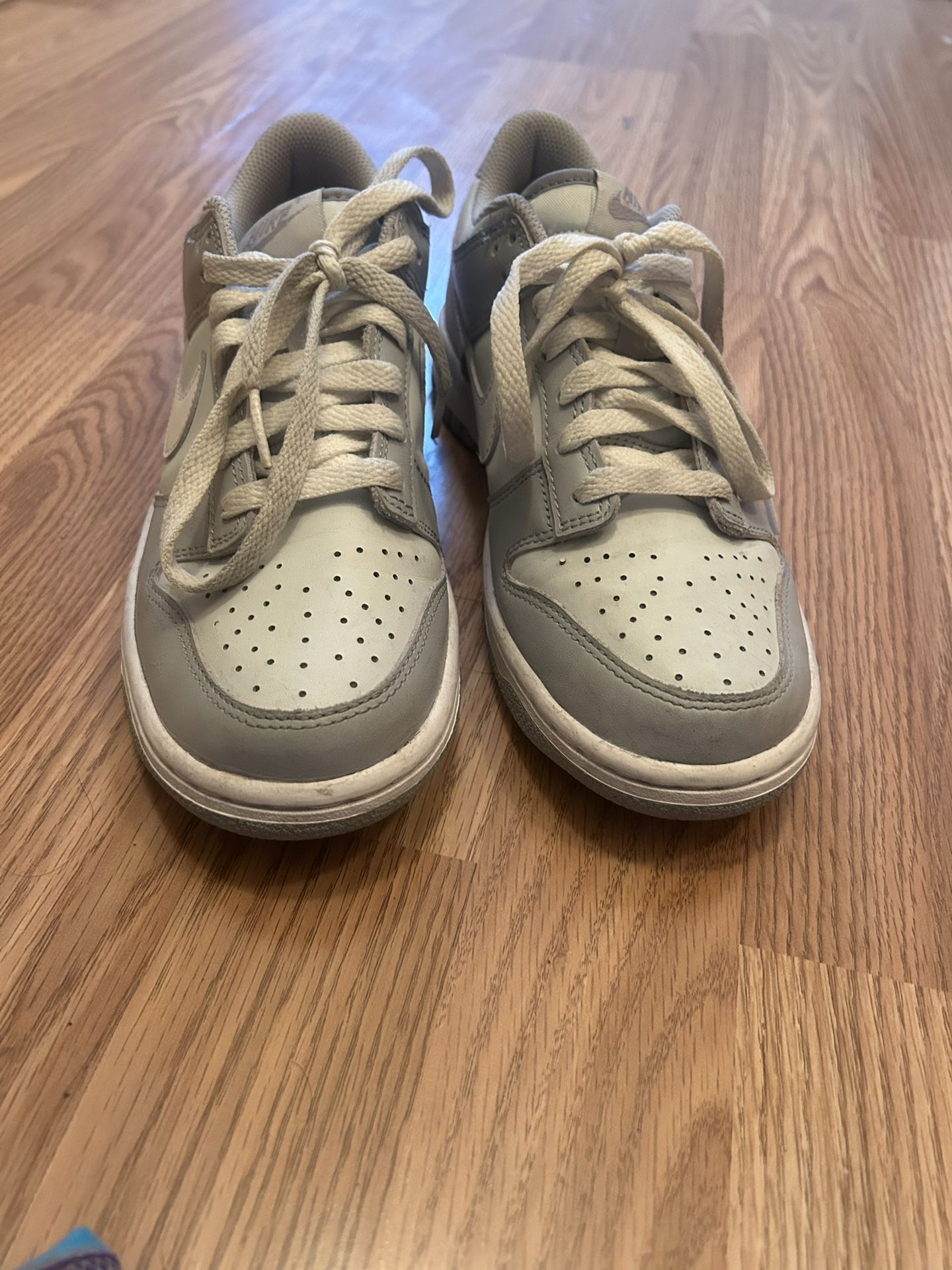 Dunk low GS ‘Pure Platinum Wolf Grey’