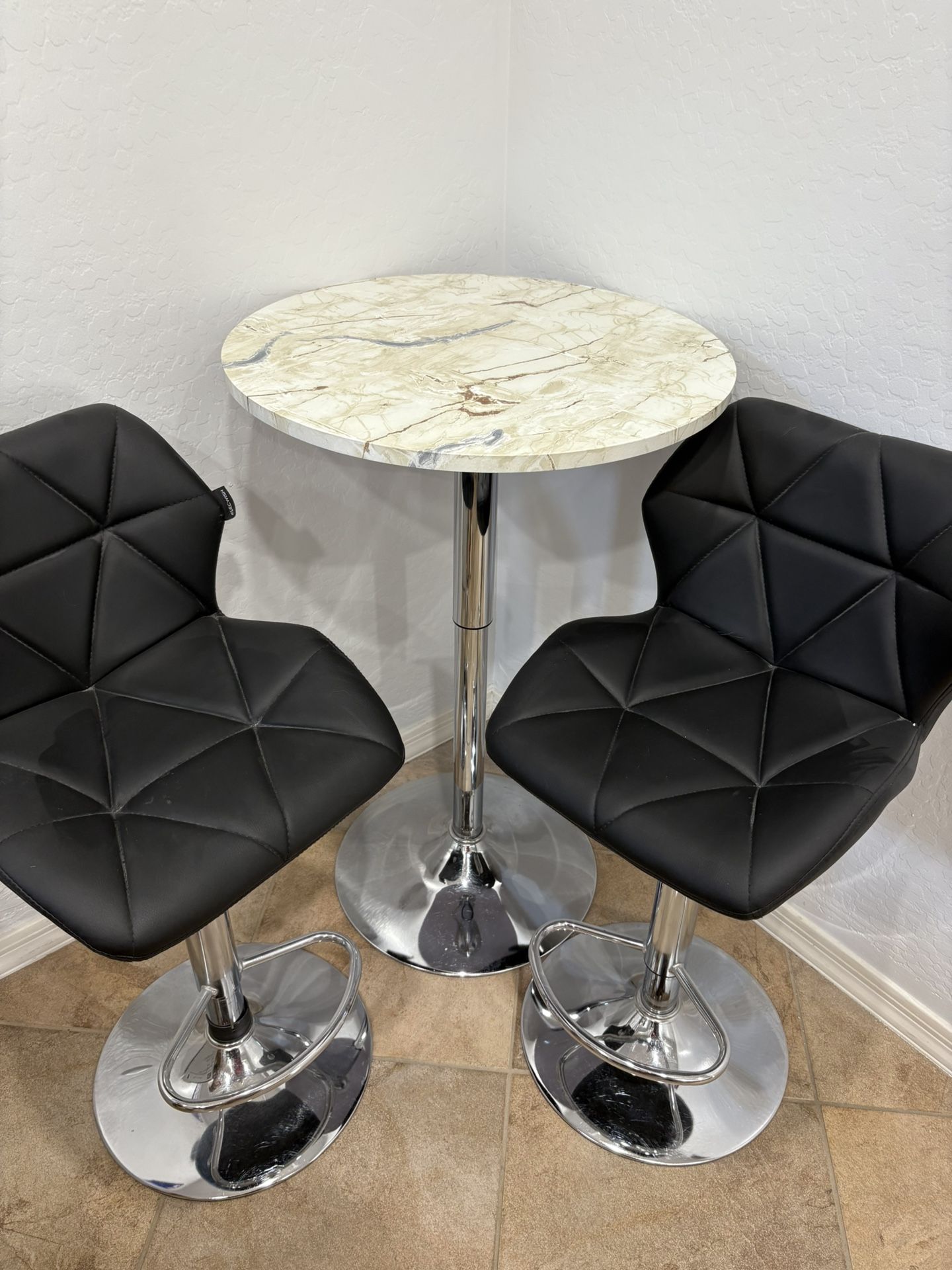 Bar Stools And Table