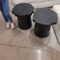 2 End table 