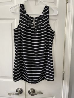 Sleeveless Blouse Size M