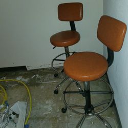 Island Chair With Wheels 