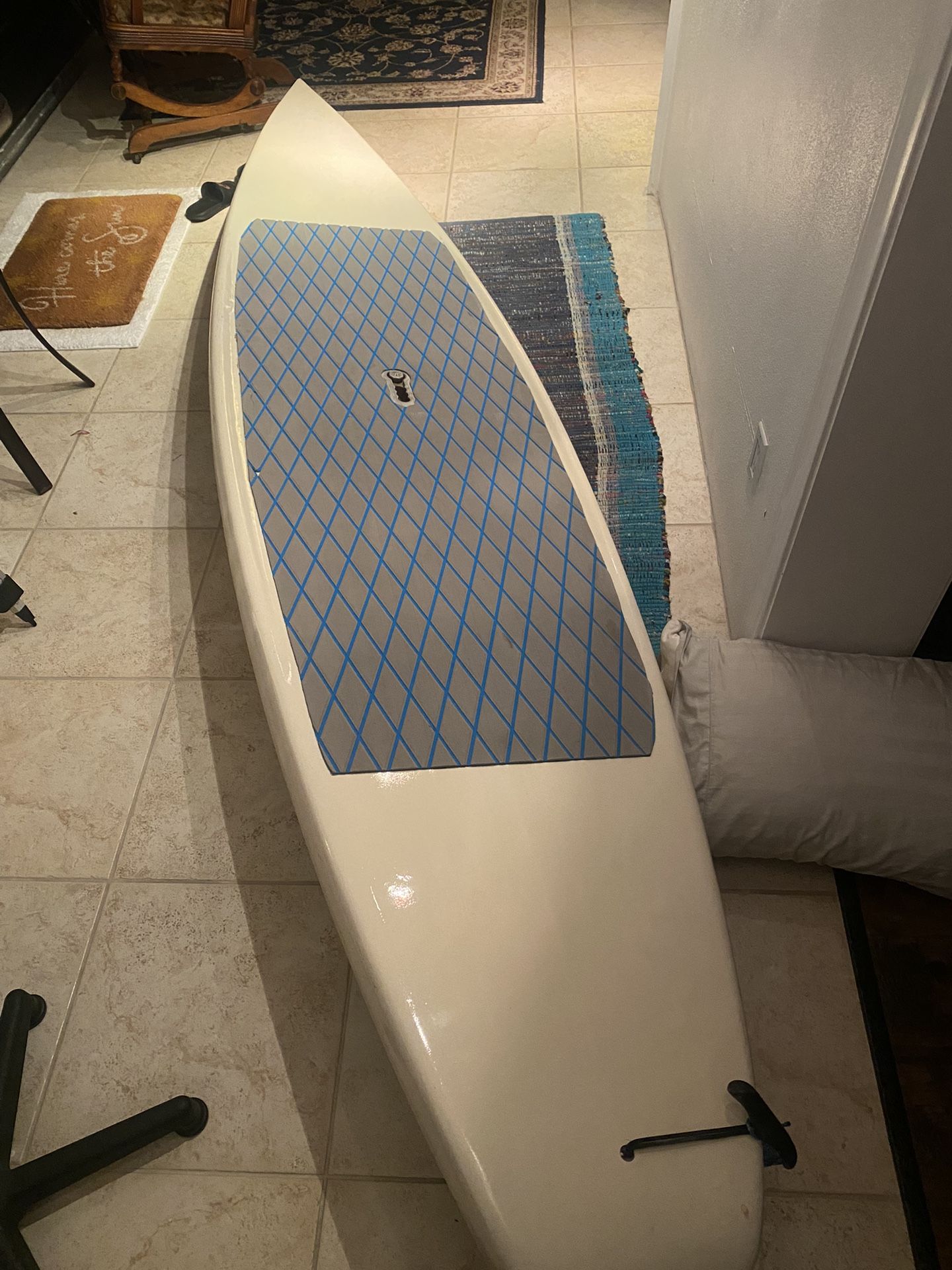 Displacement (V) Hull Large Paddle Board w Paddle