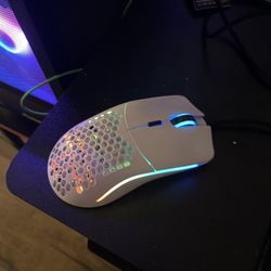 RGB GAMING MOUSE