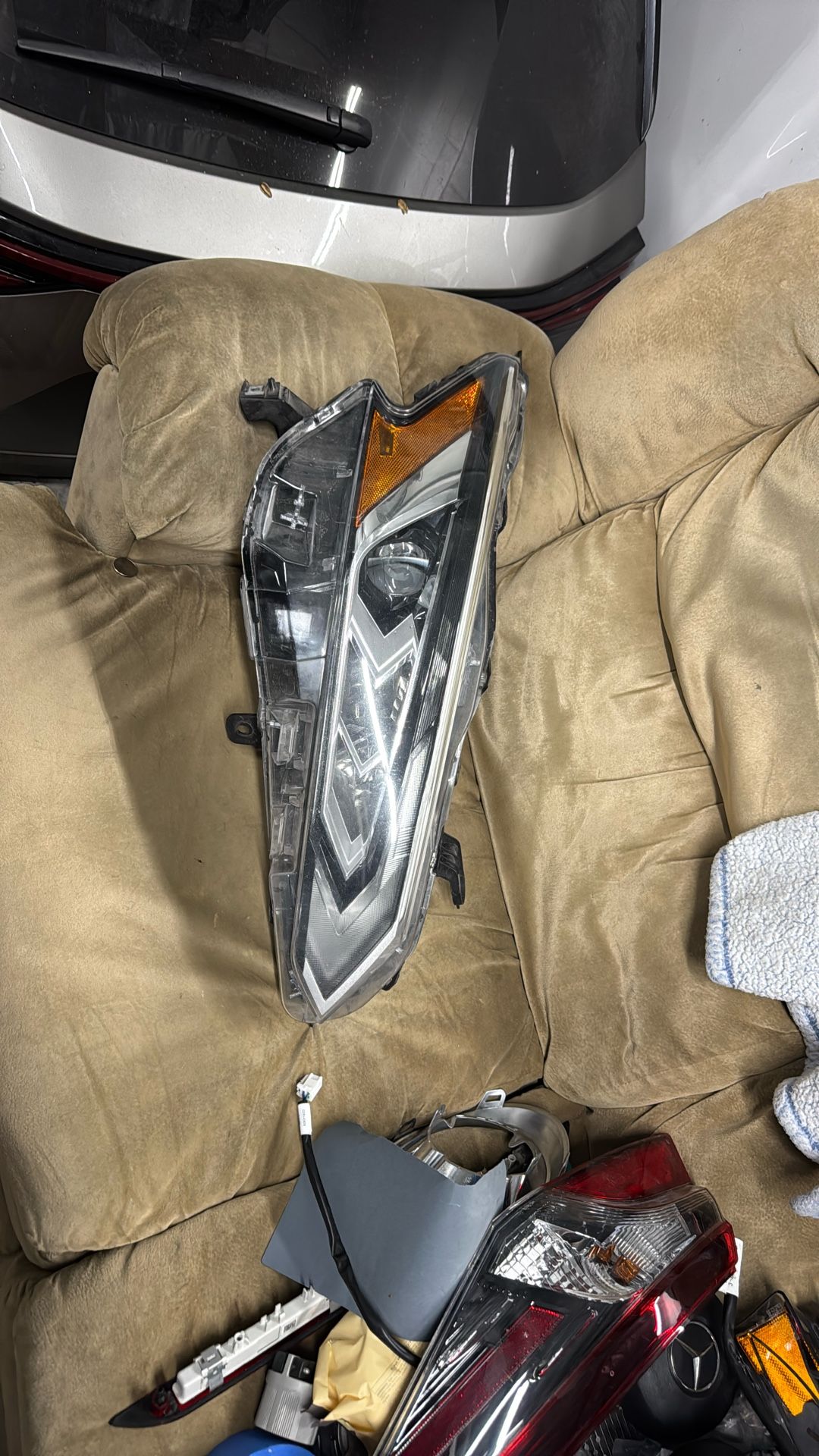 2019 2023 Nissan Atima passenger Side, Headlight,