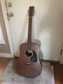 Beautiful Mahogany Honer Acoustic Guitar