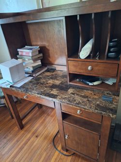 DESK