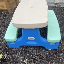 Little Tikes Picnic Table