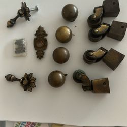 Vintage/Antique Castors, Round Drawer Pulls & Pendant Pulls