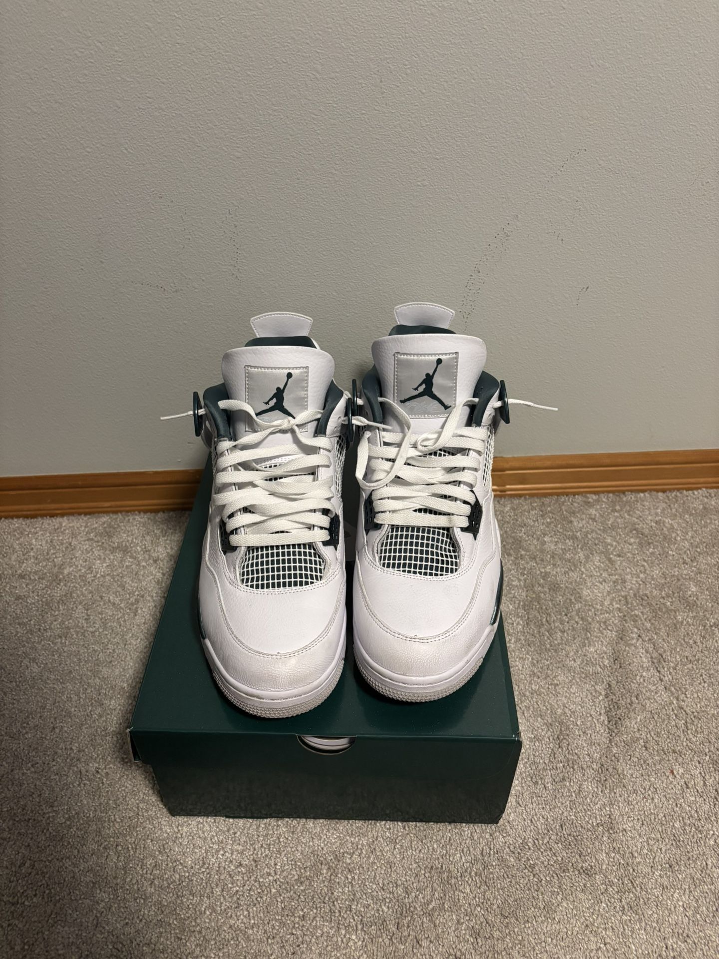 Jordan 4