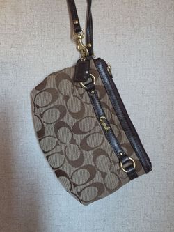 Coach money bag