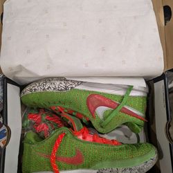 Lebron Stocking Stuffer Grinches