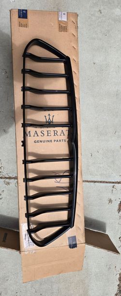 Maserati grill