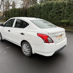 2018 Nissan Versa 