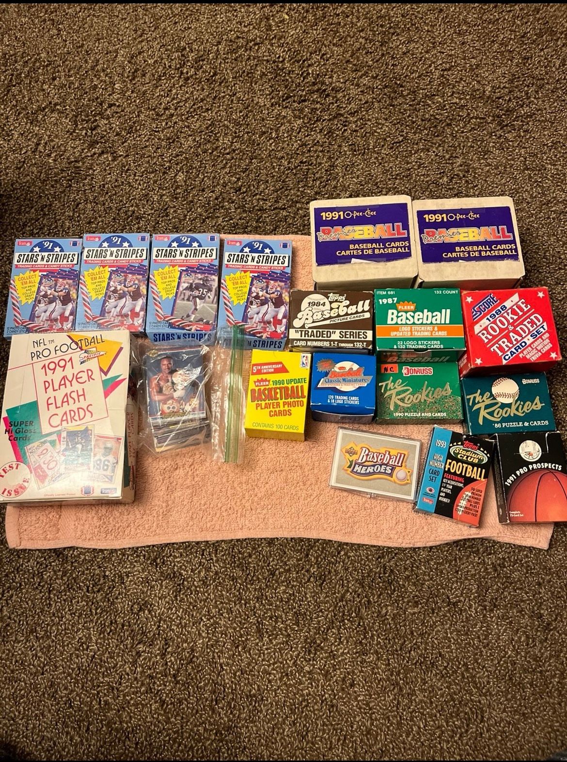 Lot of Vintage collectible sports card Boxes Hockey, basketball, baseball & more