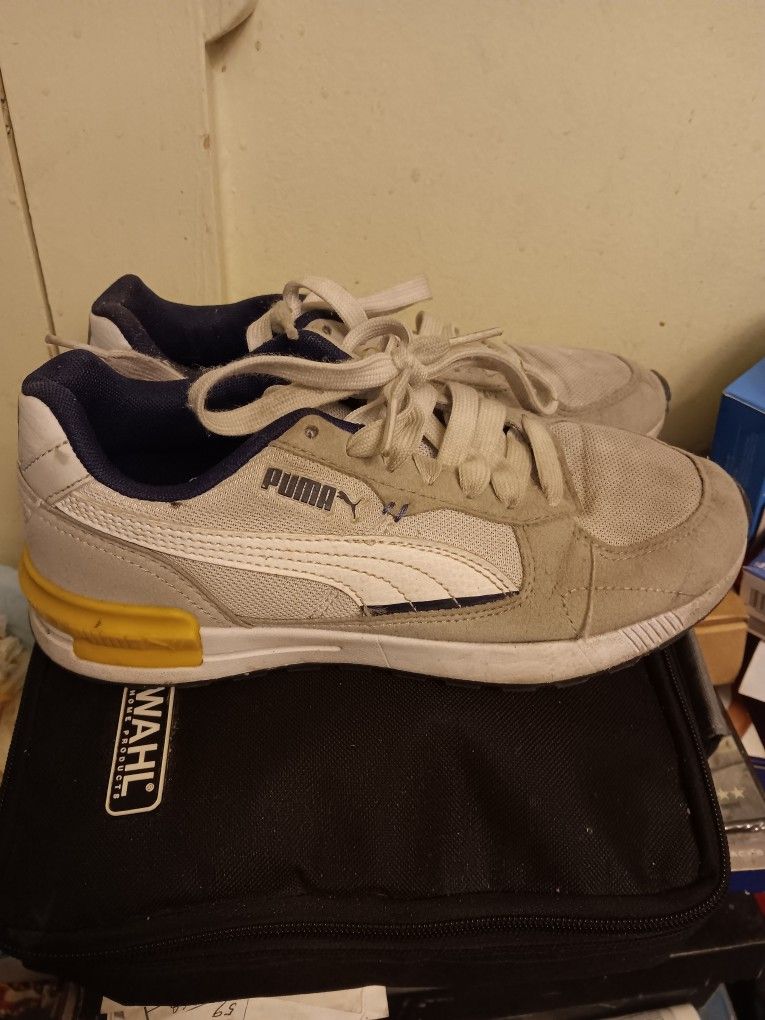 !! Kids Shoes Puma Size 4C