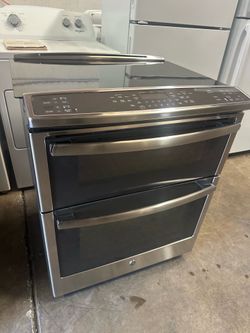 Slide-In Glasstop GE Profile™ Series 30" Front Control Double Oven Electric Convection Range Retail price $2699