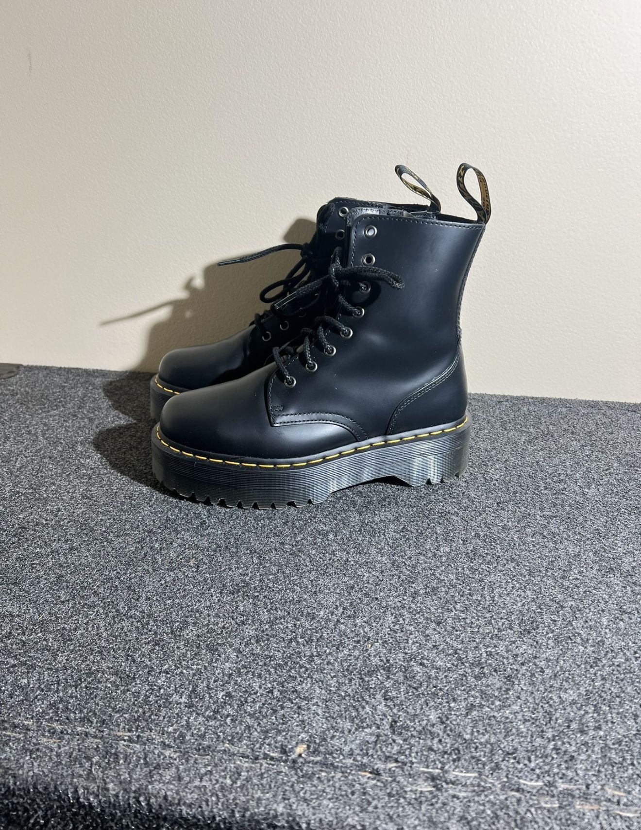 NEW Dr. Martens Jadon Black Patent Platform Boots Size 8Men/Women9.5