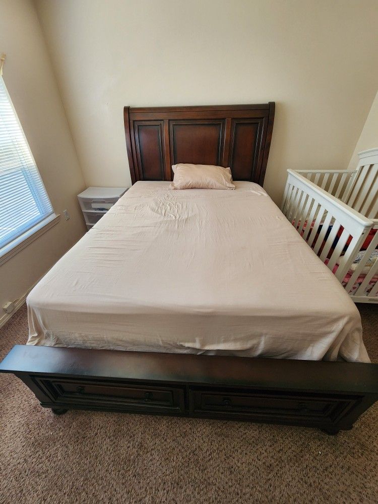 Queen Size Bed